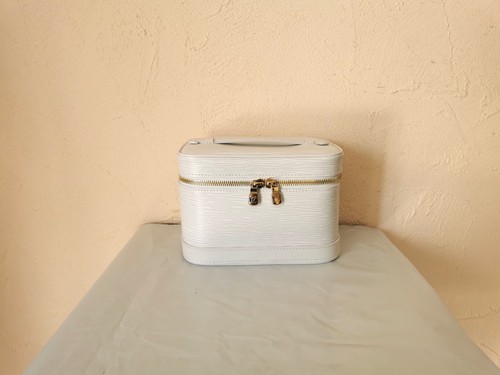 Louis vuitton vanity - louis,