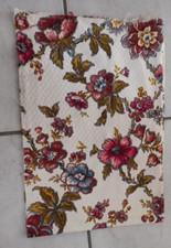 TISSU - FLEURI - dimensions 60 * 85 cm environ - VINTAGE - ANCIEN