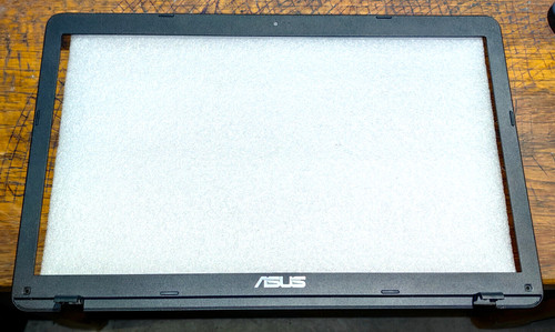 Asus x751ma plasturgie - ,