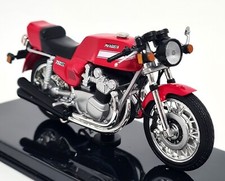 Atlas 1/24 MV Agusta 750S