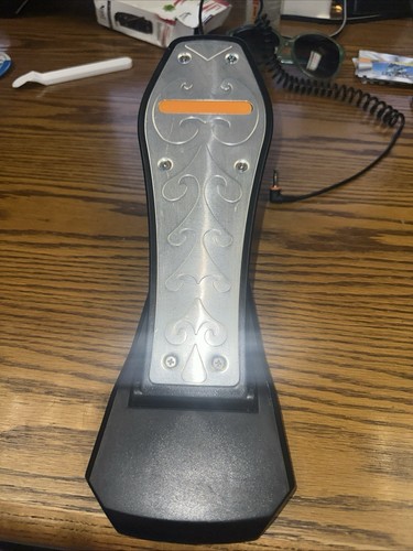 Guitar hero rock band - guitar, foot