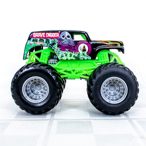 Hot wheels grave - hot,