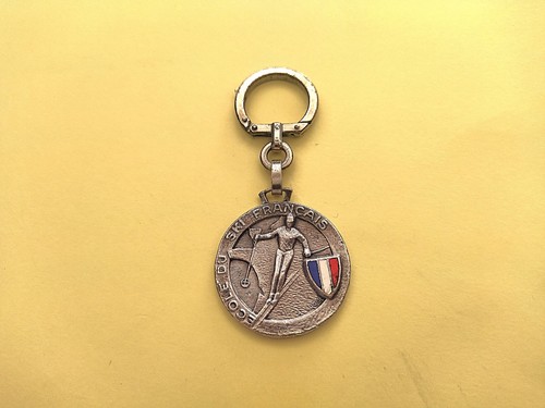Ancien porte clé augis - porte, esf