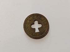 MONNAIE DE NÉCESSITÉ  JETON BELOTE " LA BELOTE BUSSOZ PARIS   50 C. A CONSOMMER"