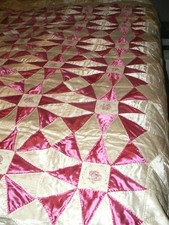 SUPERBE COUVRE LIT JETE DE LIT