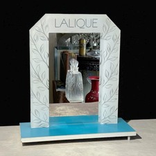 PRÉSENTOIR ANCIEN DE MAGASIN DE LA MARQUE LALIQUE EN PLEXIGLAS ET MIROIR