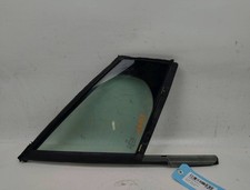 Vitre fixe porte avant droite