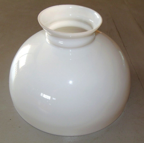 Globe opaline soufflee - *globe,