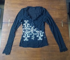 Blouse noire motifs - motifs, fleuris