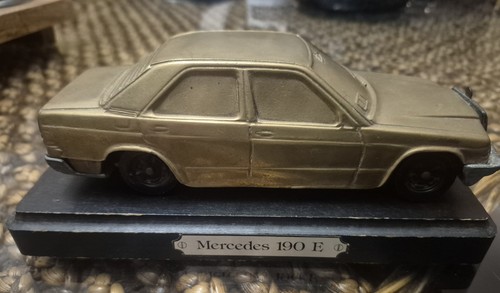 Voiture mercedes 190 couleur - mercedes,