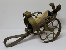 Bouteille en forme de canon