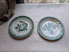 2  Assiettes  a dessert en