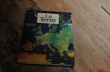 LIVRE LA TERRE LE MONDE DES SCIENCES 1990 ED. FR. LOISIRS 