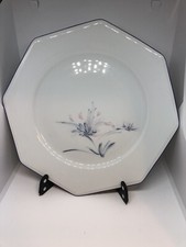 2 Assiettes A Dessert Guy Degrenne Porcelaine De Limoges