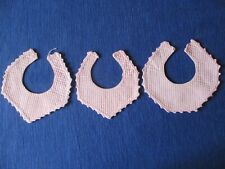 Bavoir N°55 ancien de bébé piqué de coton rose dentelle/feston Lot de 3 petits
