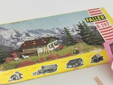 FALLER B-297 ÉCHELLE HO CHALET A MONTER AVEC APPENTIS  +++