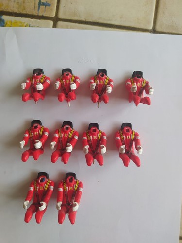 Figurines ferrari 1 18 - figurines,