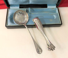 saupoudreuse et pince à sucre