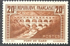 TIMBRE DE FRANCE : 1929/31 YVERT N° 262c NEUF * - PONT DU GARD TYPE c - BE