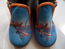 CHAUSSONS GARCON DISNEY PLANES TAILLE 27 IDEE CADEAU !