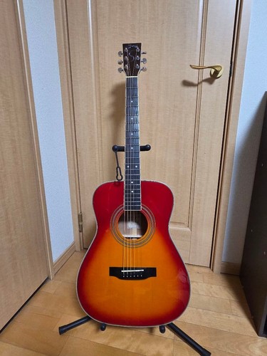 Belle guitare acoustique
