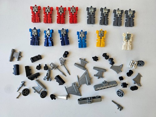 Lot figurines robots - de, takara