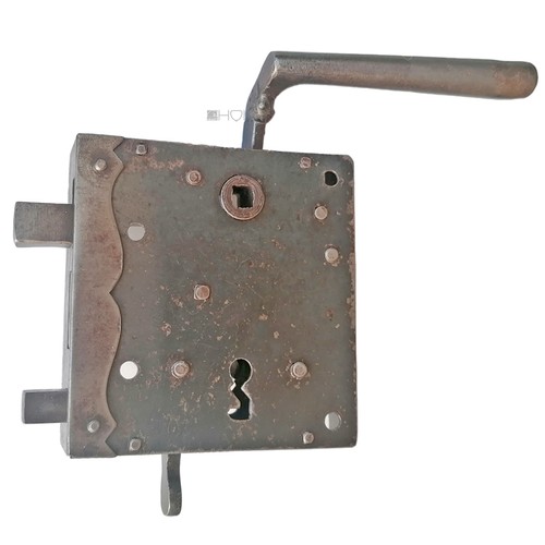 Serrure porte relais - à, à