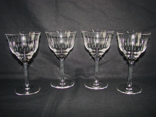 Ancien verre pied eau - ancien, a