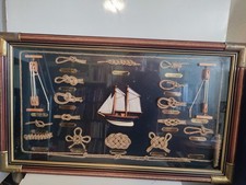 CADRE VITRINE MARIN 18 PIECES NOEUD MOGUES + VOILIER  70X40 CM NEUF BOITE 1