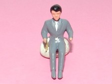 DINKY 1435 Voiture Citroen DS presidentielle chauffeur conducteur garde du corps