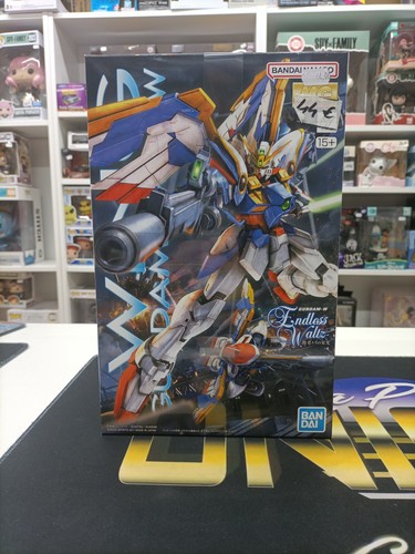 Bandai master grade 100 - mg, 1/100