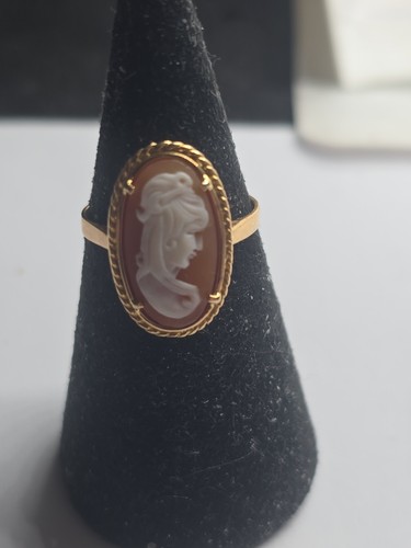 Magnifique bague camee - magnifique,