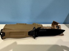 Couteau Gerber Strongarm Lame Lisse Vert avec revêtement céramique noir