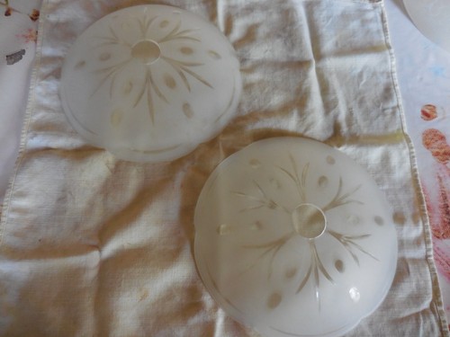 Jolies coupelles lustre des - 2,