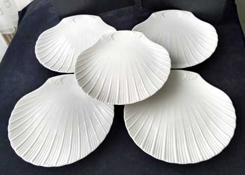 Assiettes forme de - assiettes,