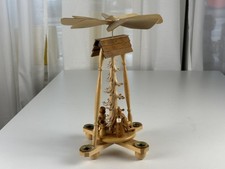 Figurine Erzgebirge pyramide de Noël 30 cm. État voir photos