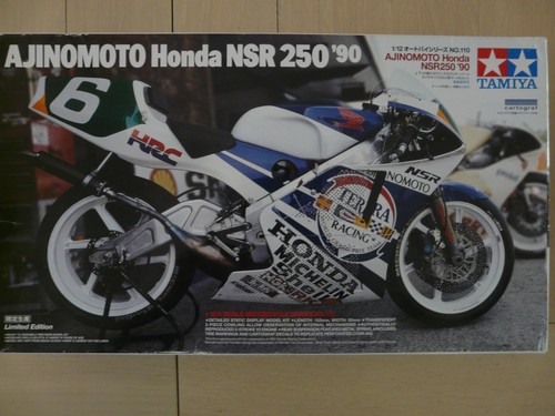 Maquette moto tamiya ref - 1/12,
