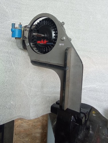 Support moteur pour - support, Étau