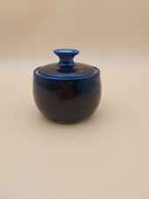 Pot couvert en céramique