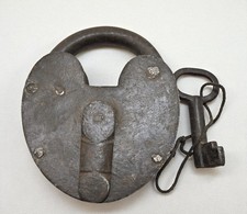 Verrou Rond En Fer Antique Avec Clé Original Ancien Fait Main Gravé Fonctionnel