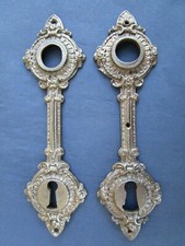 2 plaques entrée de serrure rosace poignée Fonte Hauteur 19 cm ancien