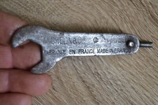 Ancienne clé Michelin Vedelet de 18 / démonte obus