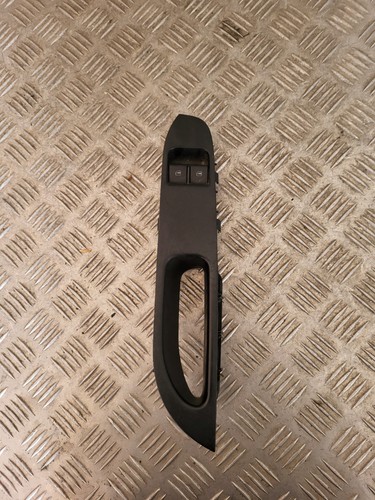 Bouton commande lève vitre