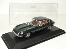 JAGUAR TYPE E COUPE Vert AUTOART 1:43