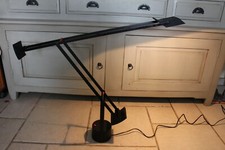 LAMPE ARTEMIDE MODELE TIZIO ANNEES 70