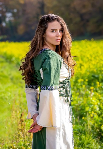 Médiéval robe avec bordure - bordure, "