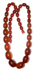 ancien collier en bakélite