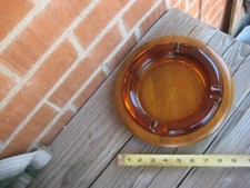 Vintage 7 7/8" Dia DUK - IT **