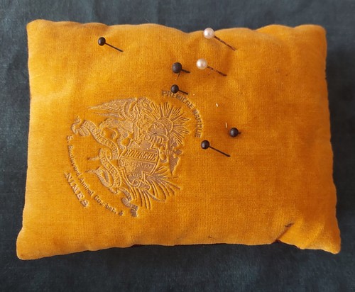 Coussin rembourré pique