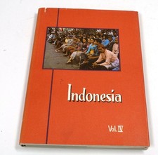 Livre Historique Vintage 1964 Indonésie Vol IV – Retour Sur L'Année